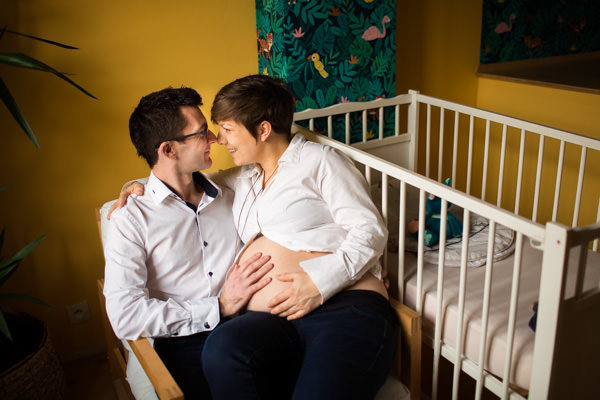 Photo de grossesse à la maison près de Bourgoin Photo de grossesse à la maison près de Bourgoin