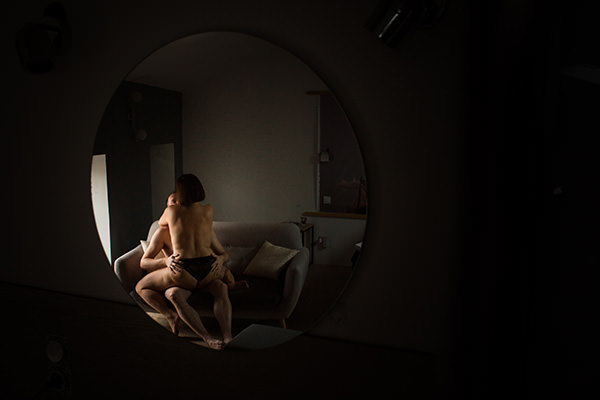 Reportage photo de couple dans leur intimit&eacute;