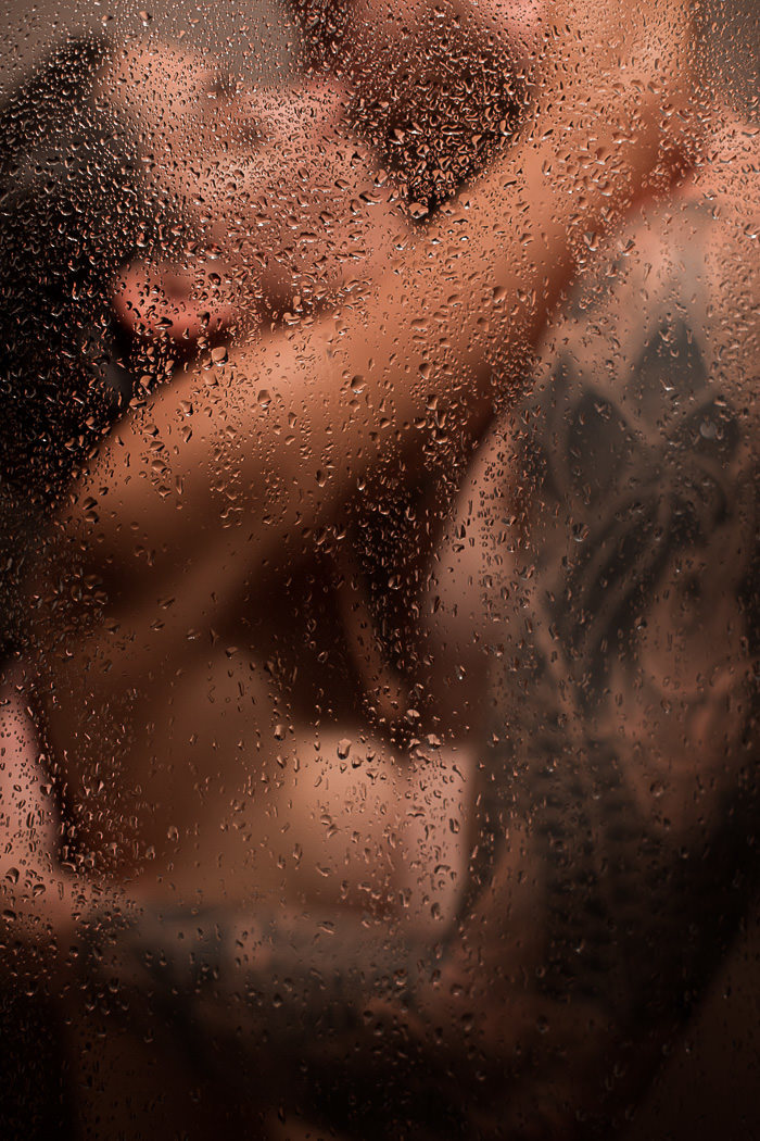 Shooting photo de couple intimiste pr&egrave;s de Bourgoin